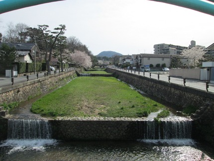 逆瀬川6